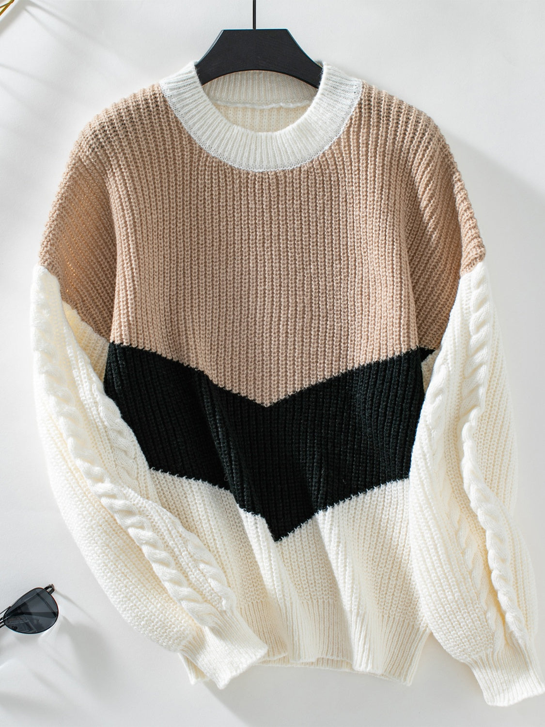 Contrast Round Neck Long Sleeve Sweater